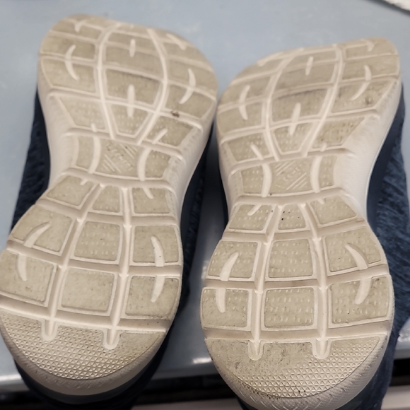 Skechers Blue and Purple Sneakers - Picture 2 of 4